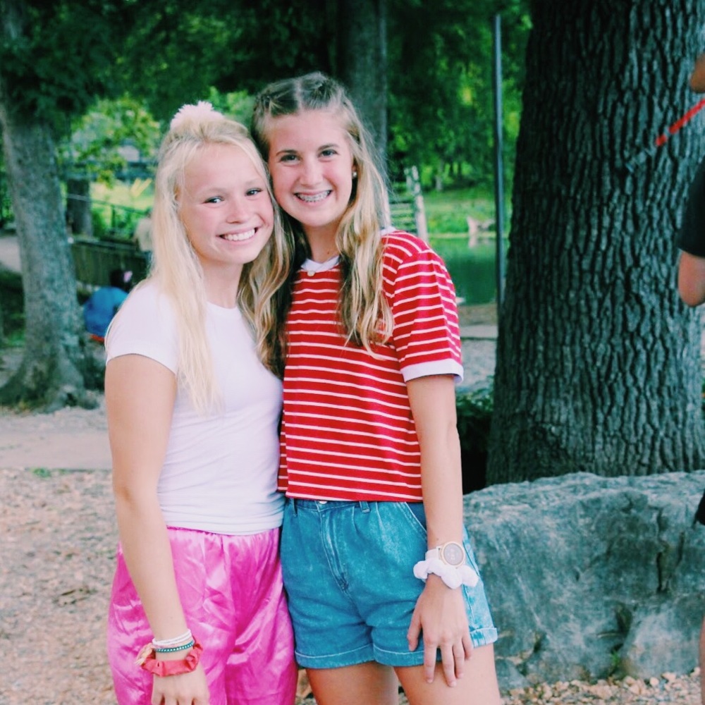 Meet your Posher, Abigail